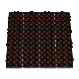 Terrasseflise komposit 30 x 30 cm 4-pak, teak HORTUS – holdbar teakfarvet terrasseflise med kliksystem Underside af HORTUS terrasseflise i komposit 30x30 cm, teakfarvet træstruktur med sort plast gitter og kliksystem; vejrbestandig, holdbar og nem at installere, ideel til terrasse og balkon