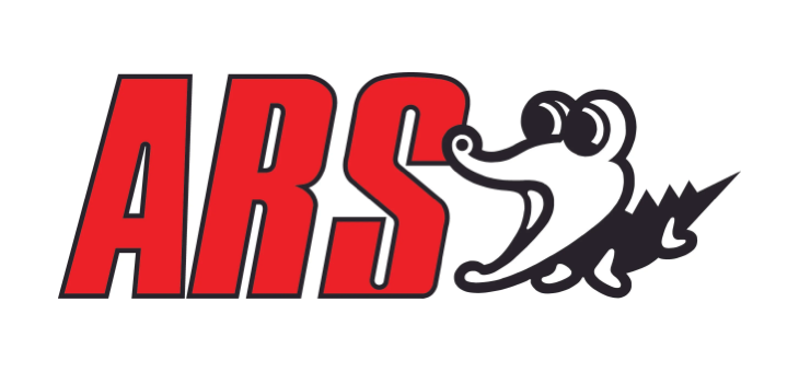 ARS-logo: store røde bogstaver 'ARS' ved siden af en sort-hvid tegnet figur med lang snude