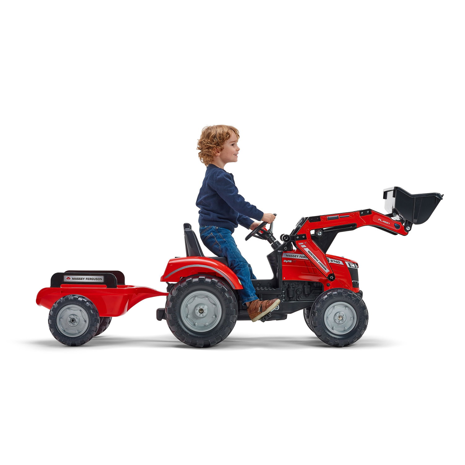 Rød pedaltraktor med frontlæsser og anhænger Barn kører på rød pedaltraktor med anhænger