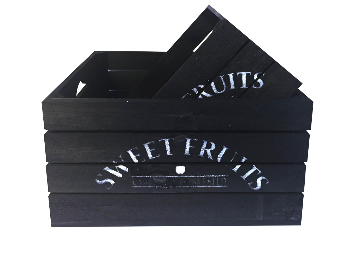 Sort frugtkasse i træ med teksten SWEET FRUITS