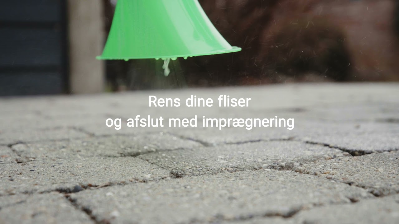 Bollerup Jensen Fliseimprægnering (klar til brug) påsprøjtet betonfliser; beskytter mod alger og ny belægning, styrker overfladen og forlænger terrasse, indkørsel eller sti. Brug efter grundig rens med fliserens.