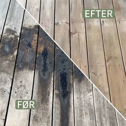Træterrasse før og efter effektiv rens Sammenligning af snavset og rengjort træterrasse