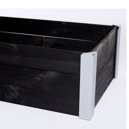 HORTUS kapilærskjuler i grundmalet sort træ med metalhjørner 33 x 93 x 53 cm Kapilærskjuler fra HORTUS i sort grundmalet FSC-træ med metalhjørner, 33 x 93 x 53 cm – plantekasse med kapillært vandingssystem til krydderurter, planter og grøntsager
