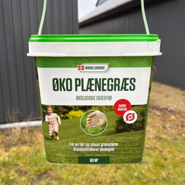 Billede af 5 liter spand med Nordic Gardens Øko Plænegræs økologiske græsfrø, dækker 60 m² – emballage med logo, grøn label og tekst om tæt, robust plæne