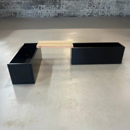 Sorte højbede med bænk - 120 x 40 x 40 Sorte højbede med bænk - 120 x 40 x 40