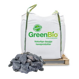 GreenBio granitskærver i bigbag på palle Bigbag GreenBio med grå granitskærver på palle