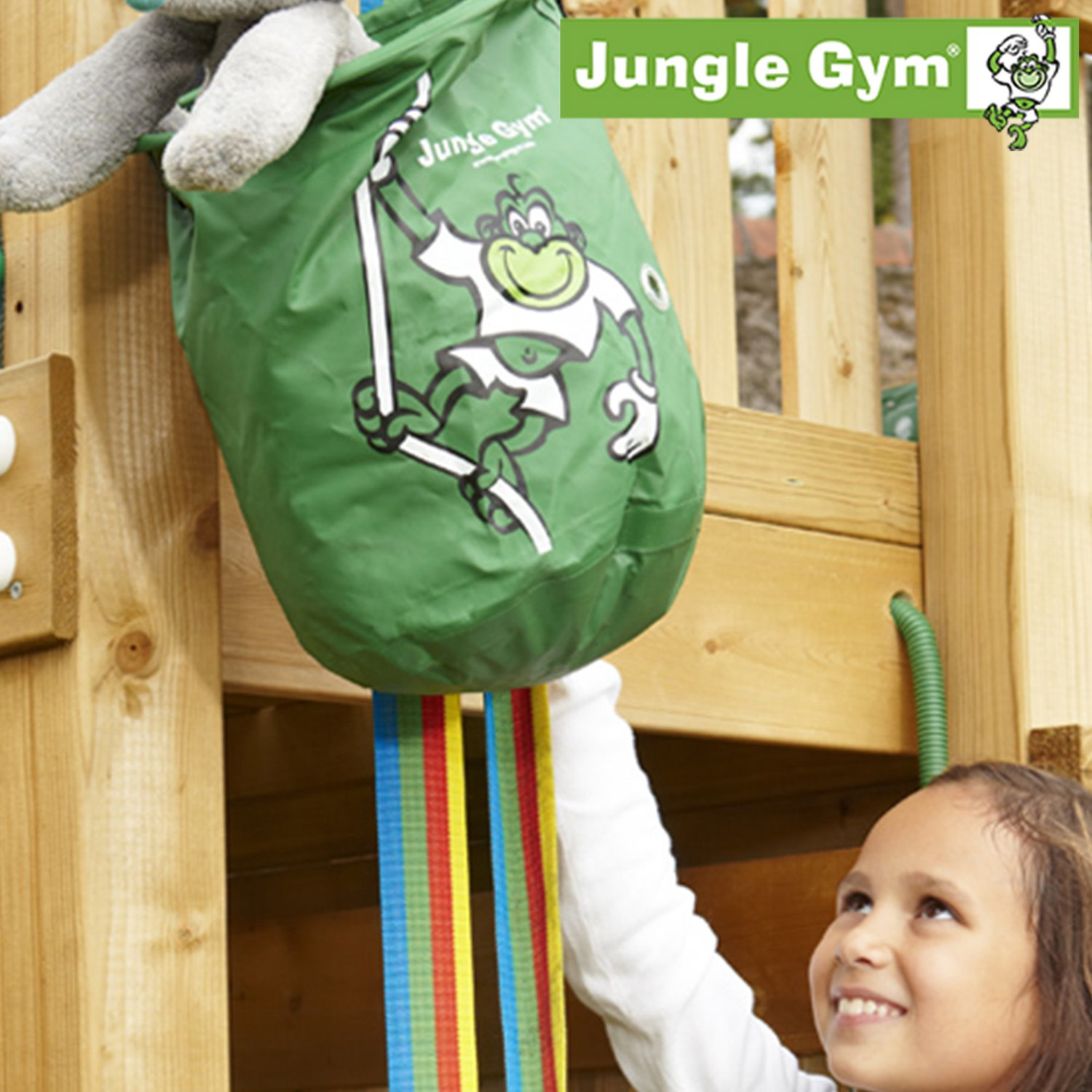 Jungle Gym legetaske til legetårn Barn leger med grøn Jungle Gym legetaske