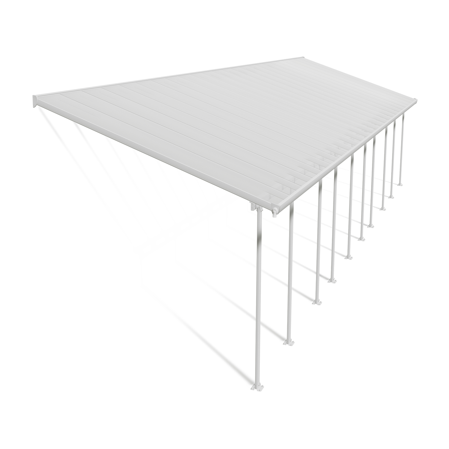 Stor hvid pergola med lameltag og stolper